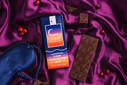 Coast | Dark Chocolate Cranberry 1:1:1 | 100mg THC 100mg CBD 100mg CBN